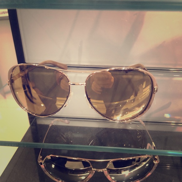 Michael kors sunglasses - Picture 1 of 3